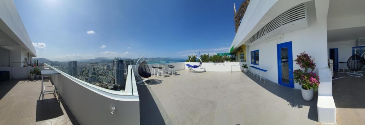 Nha Trang Seaview Penthouse Apartment Exterior photo