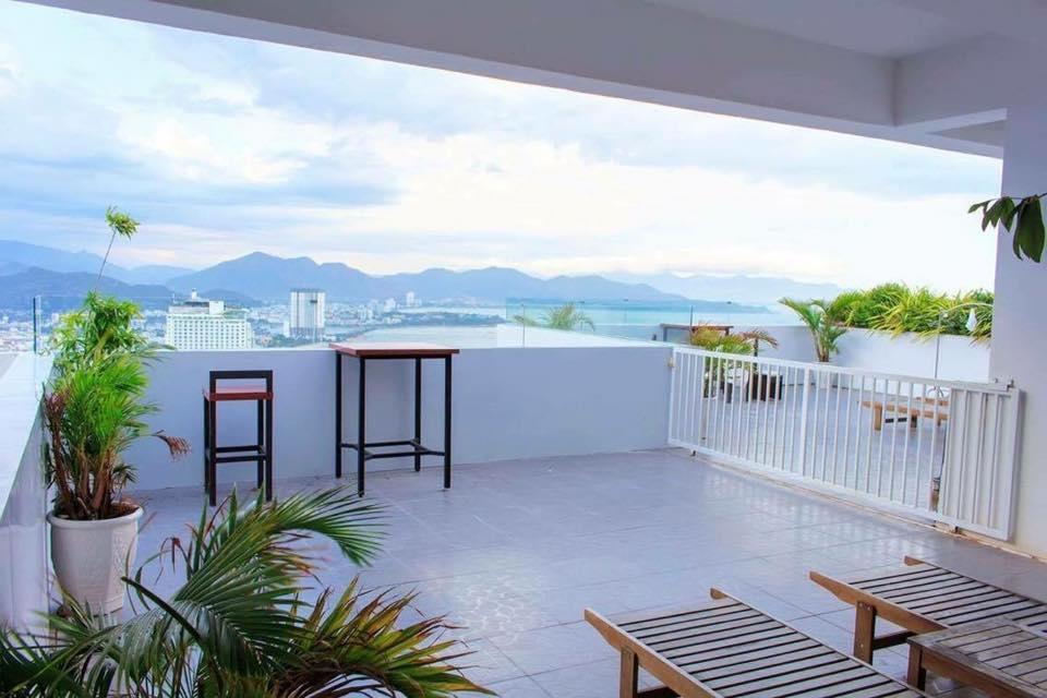 Nha Trang Seaview Penthouse Apartment Exterior photo